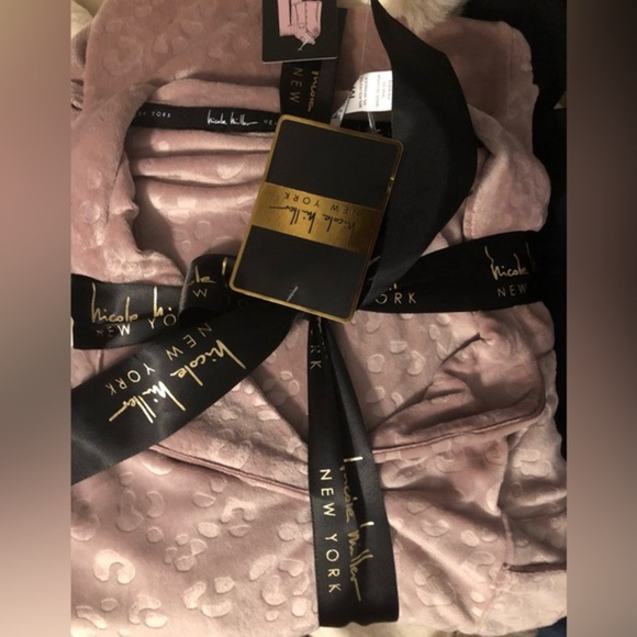 Nicole Miller New York plush mauve notch collar 2pc loungewear pajama set size M - Picture 10 of 13